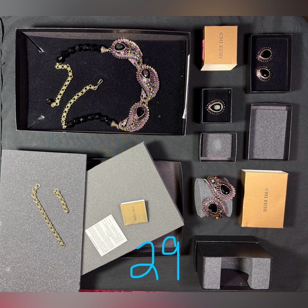 PRICE FIRM • NIB Heidi Daus Captivating Couture necklace earrings bracelet ring